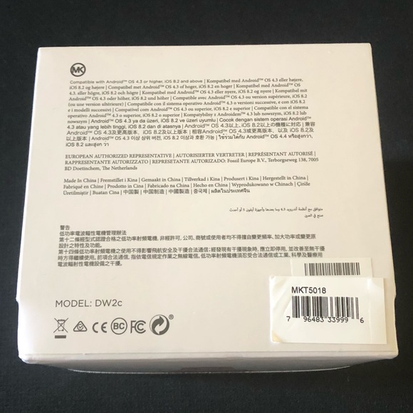 Michael Kors Access Bradshaw Smartwatch Rose Gold - Picture 3 of 6